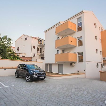 Apartment Luni Primosten Ngoại thất bức ảnh
