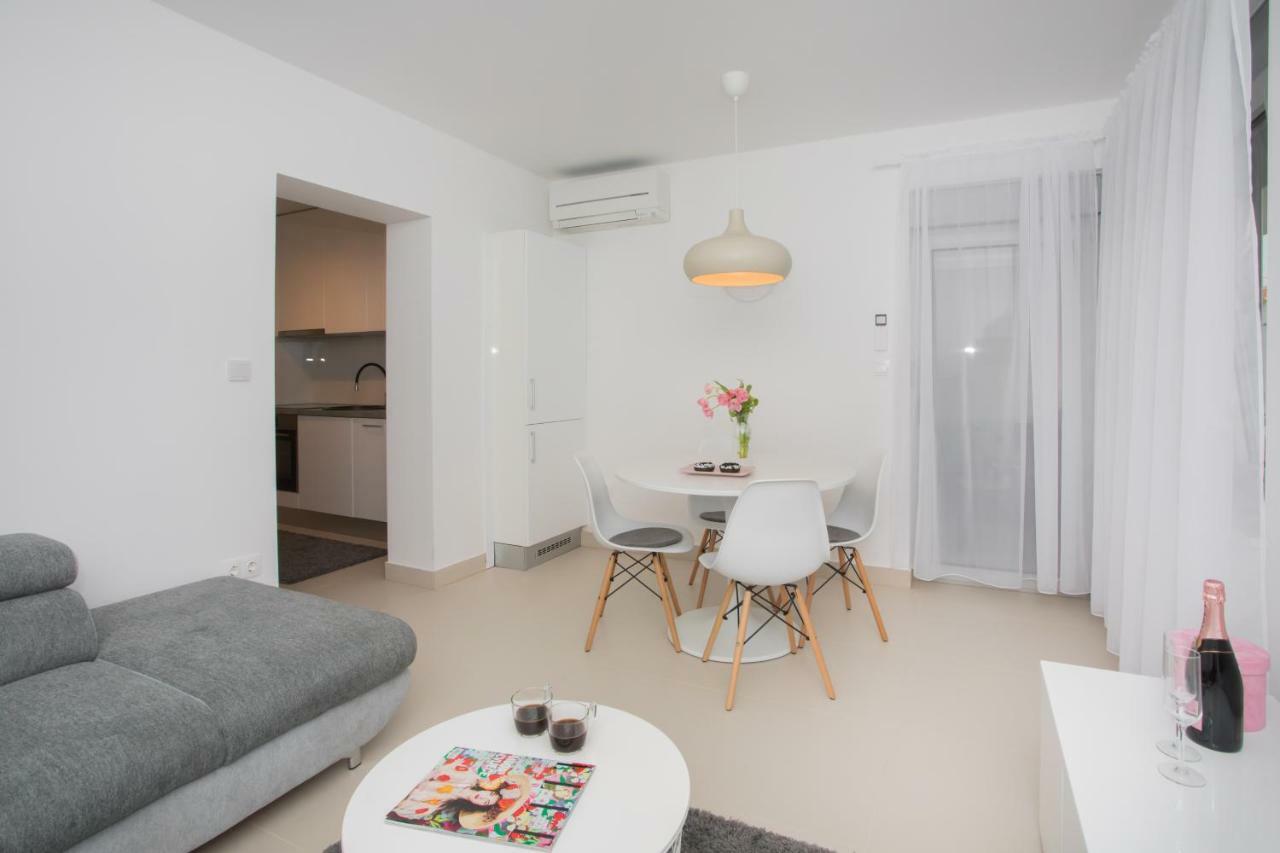 Apartment Luni Primosten Ngoại thất bức ảnh